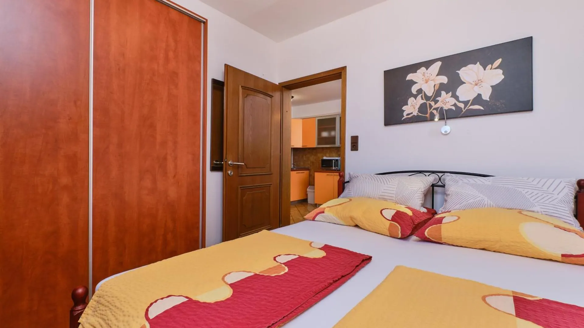 Apartments With A Parking Space Losinj, Losinj - 23160 Mali Losinj