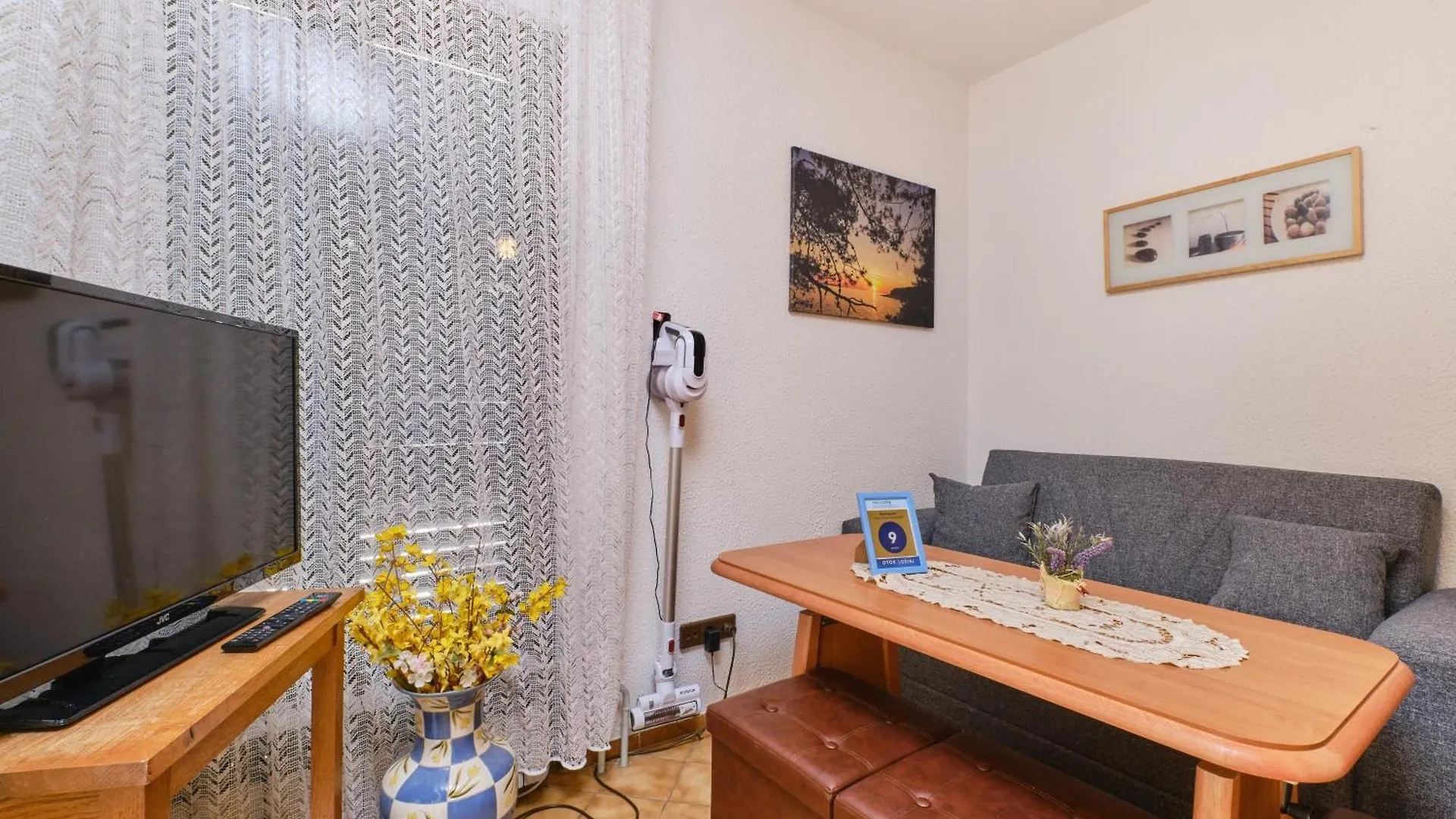 Apartments With A Parking Space Losinj, Losinj - 23160 Mali Losinj